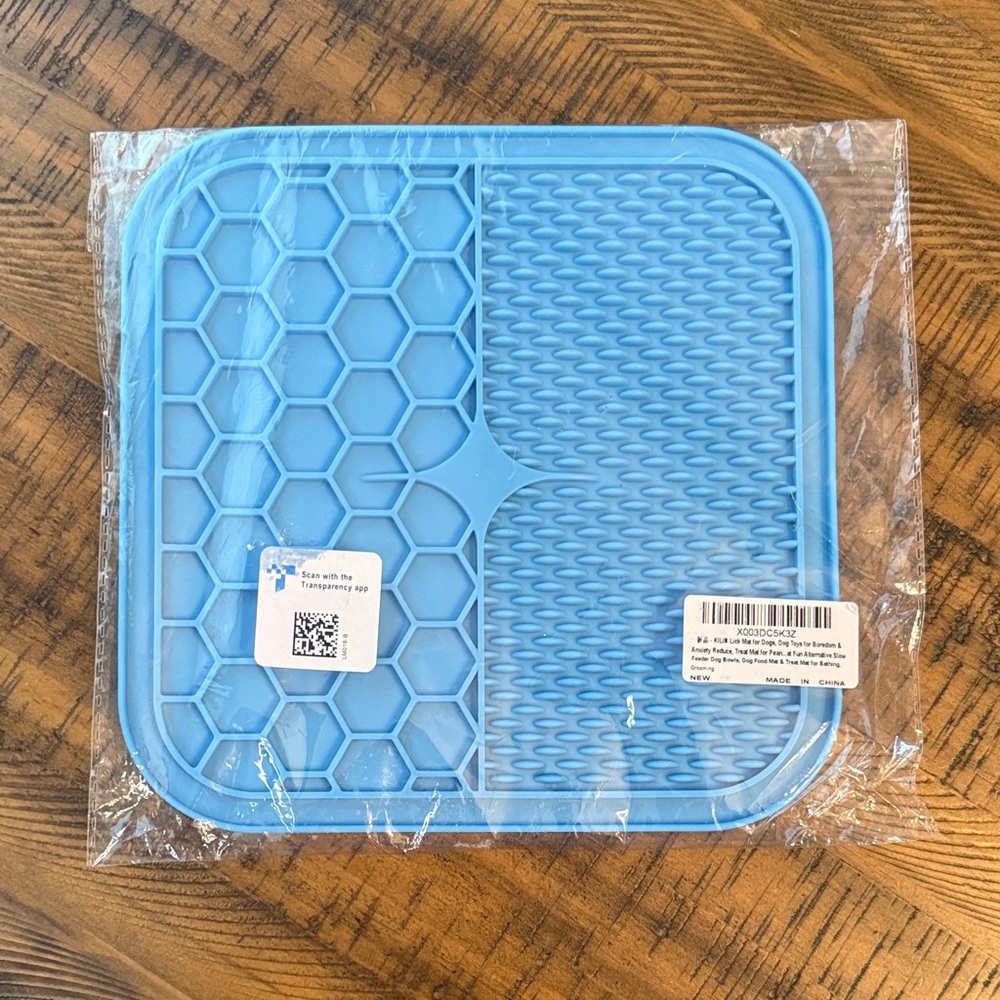 Blue Silicone Pet Lick Mat